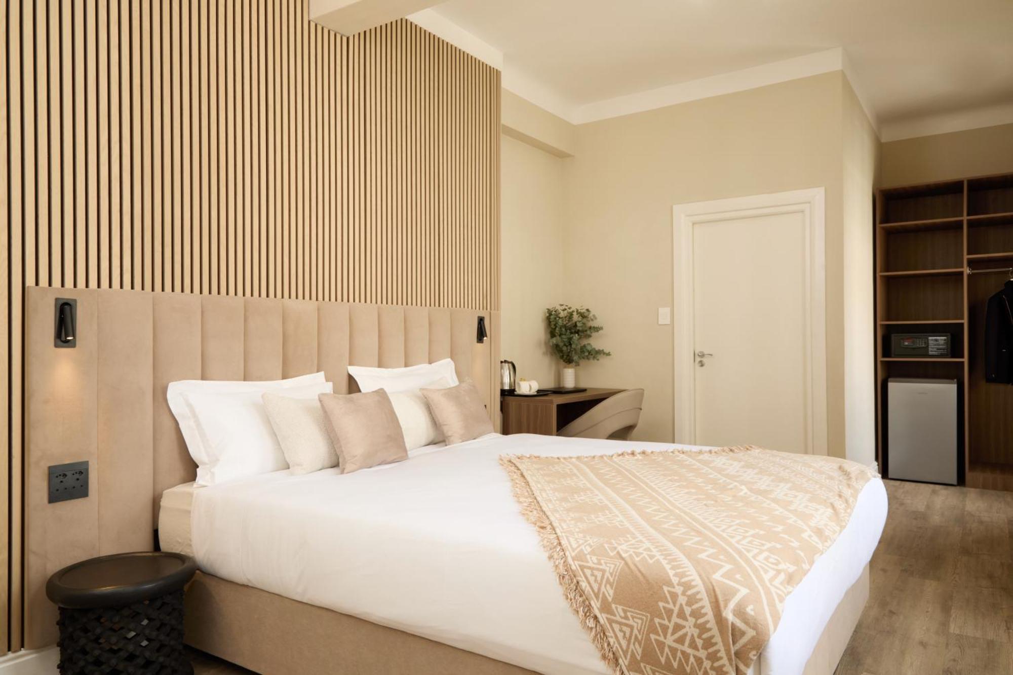 Hotel Bruxelles Cape Town Bagian luar foto