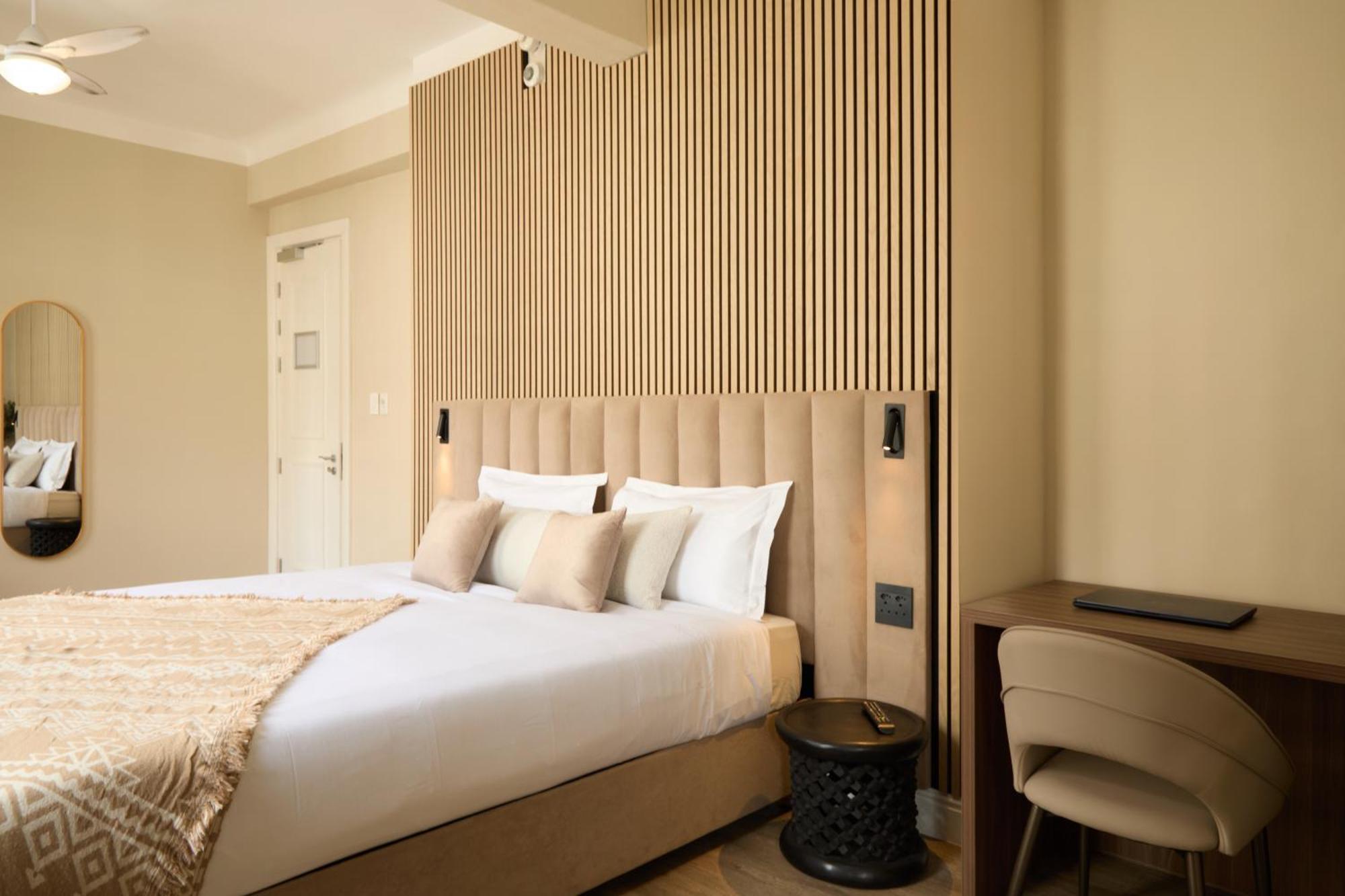 Hotel Bruxelles Cape Town Bagian luar foto
